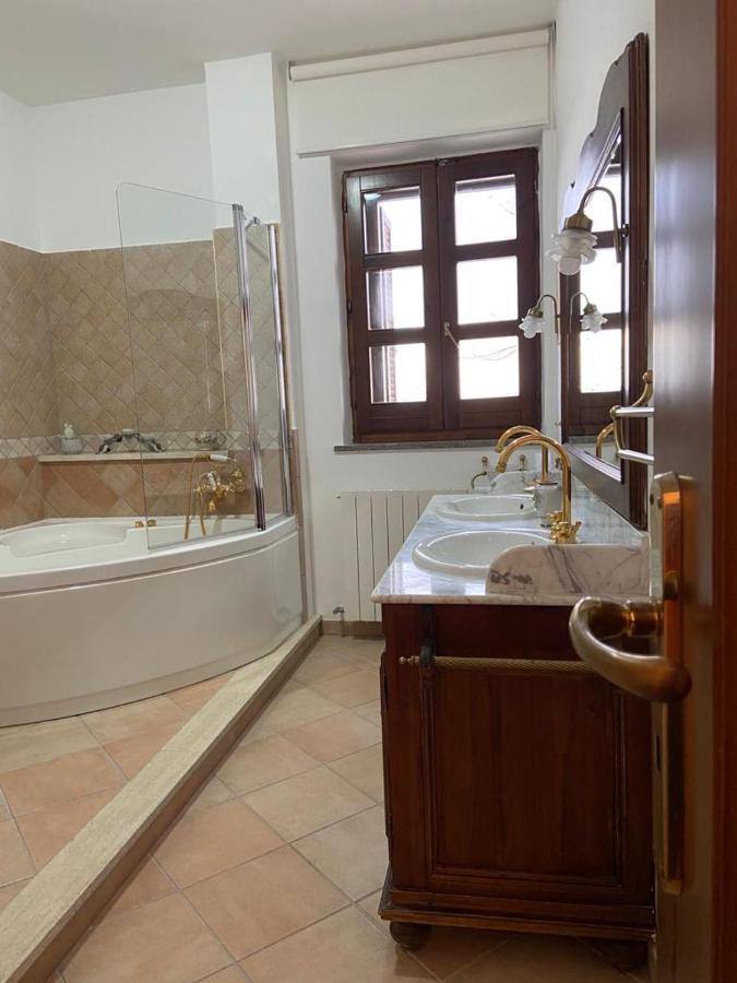 Villa Rosella Appartamento 2 - Con Piscina - 150 M Dal Mare Casa Margherita المظهر الخارجي الصورة