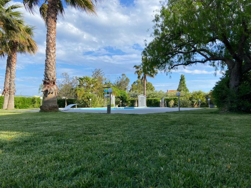 Villa Rosella Appartamento 2 - Con Piscina - 150 M Dal Mare Casa Margherita المظهر الخارجي الصورة
